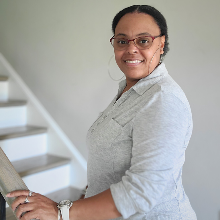 Meet the Visionary, Kim Cross, Reshaping Skincare Through Self-Care
