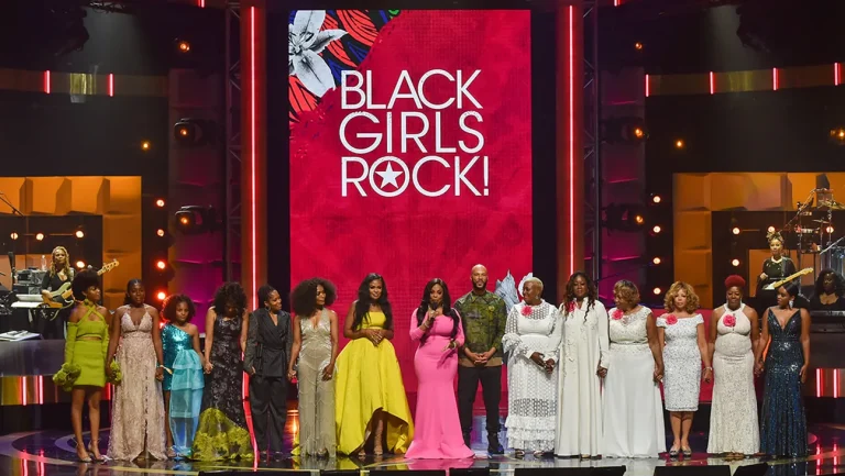 Black Girls Rock honorees on stage