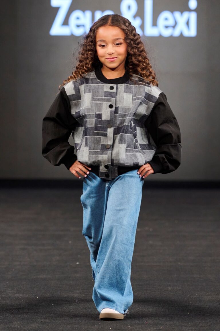 Dream Kardashian walks for Zeus & Lexi Kids
