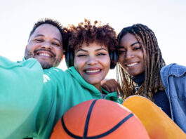 Group of Black alum