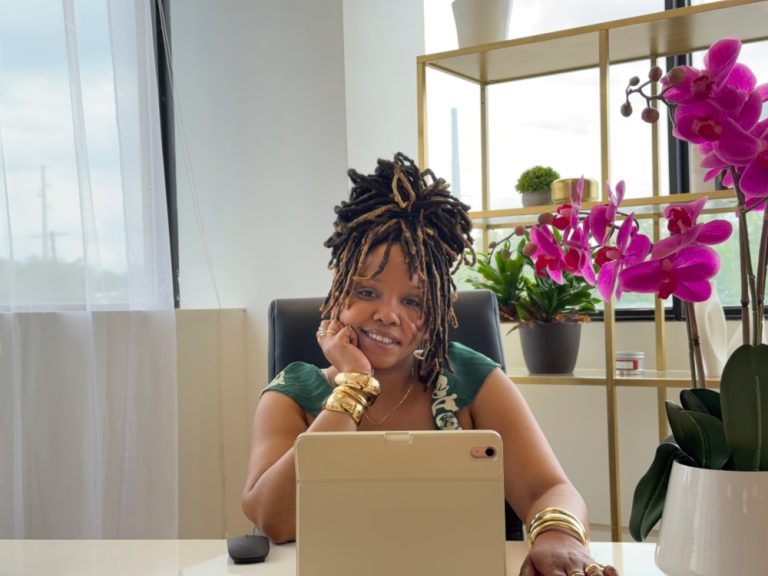Everything You Need to Pack for Your Content Studio Day (Because Showing Up Prepared Is Half the Battle) Fancy at Desk at Fiercely Feminine Studios.